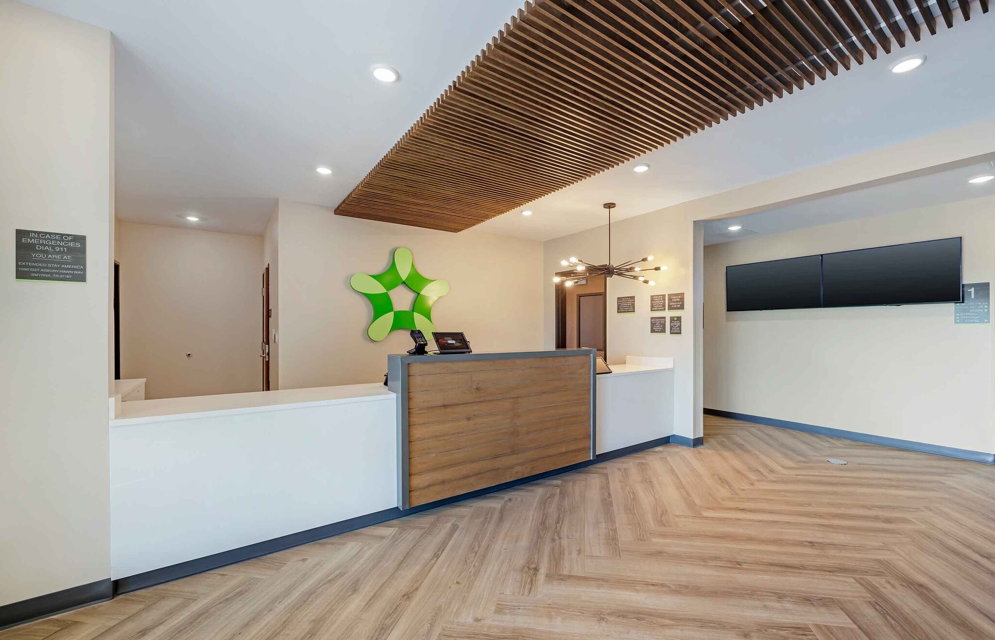 Building Photo - Furnished Studio-Smyrna - Murfreesboro