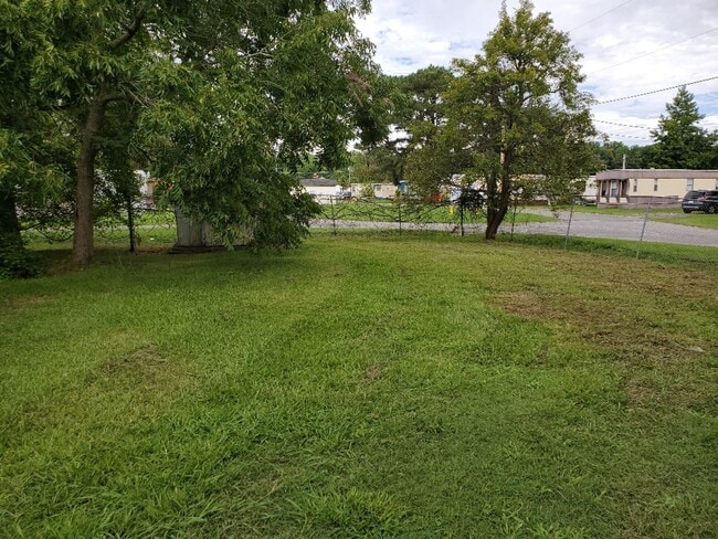 Building Photo - Affordable 2 Bedroom Home with Garage & Extra Space