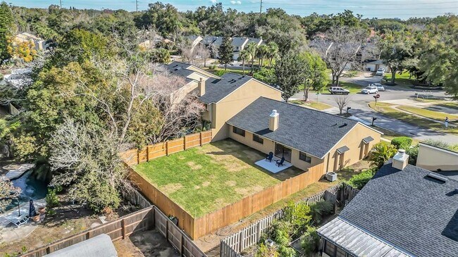 Building Photo - 8244 Limetree Ct