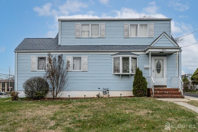 Primary Photo - 1 Ovington Ave