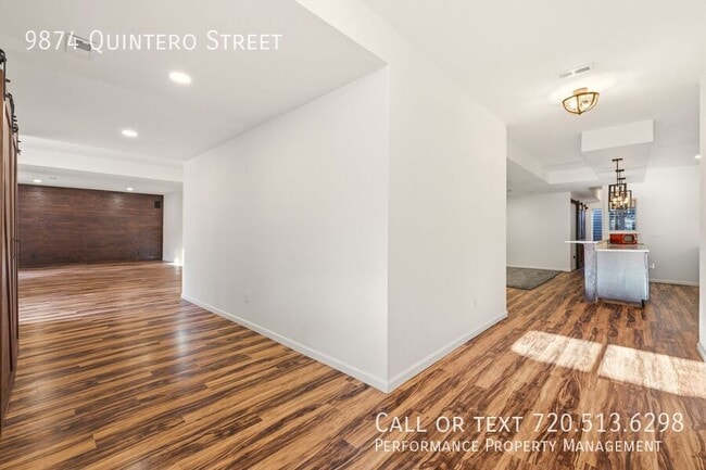 Building Photo - 9874 Quintero St