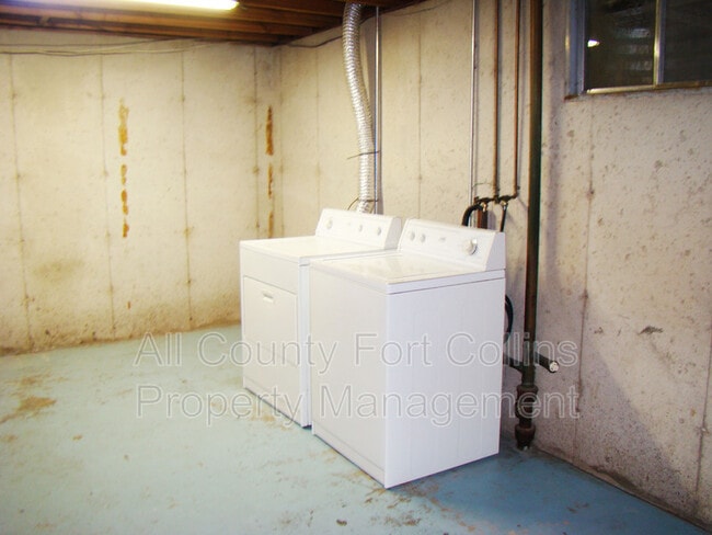 Building Photo - 1504 Brentwood Dr