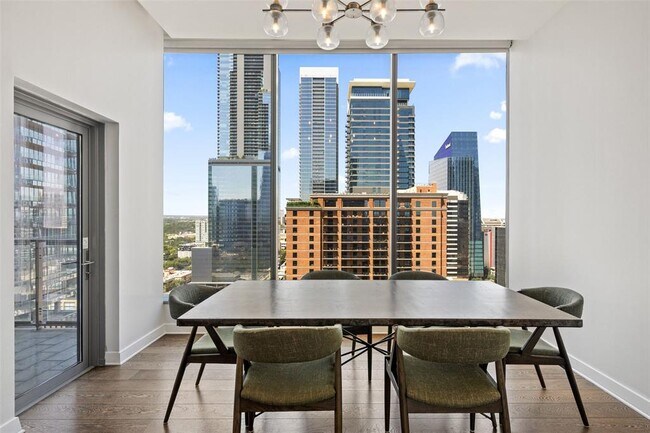 Building Photo - 210 Lavaca St