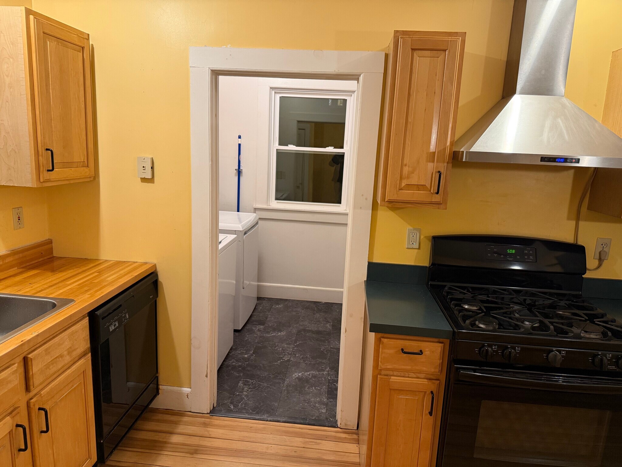Laundry Room Entry from Kitchen - 274 Prospect St