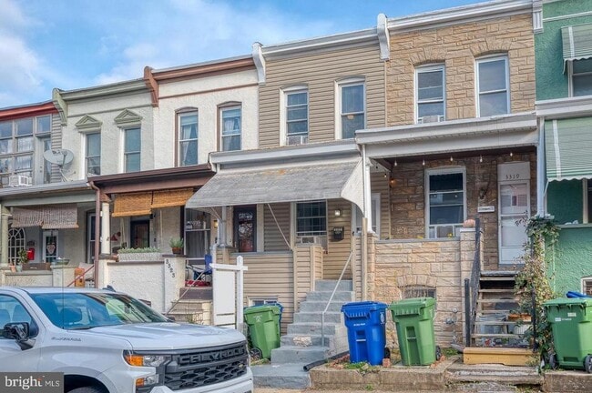 Building Photo - 3321 Elm Ave