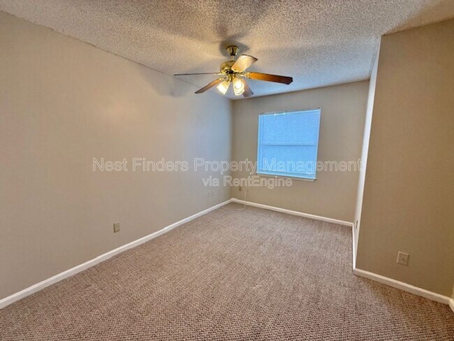 Building Photo - 2641 Sam Houston Pl