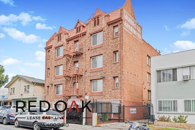 Building Photo - 516 N Harvard Blvd