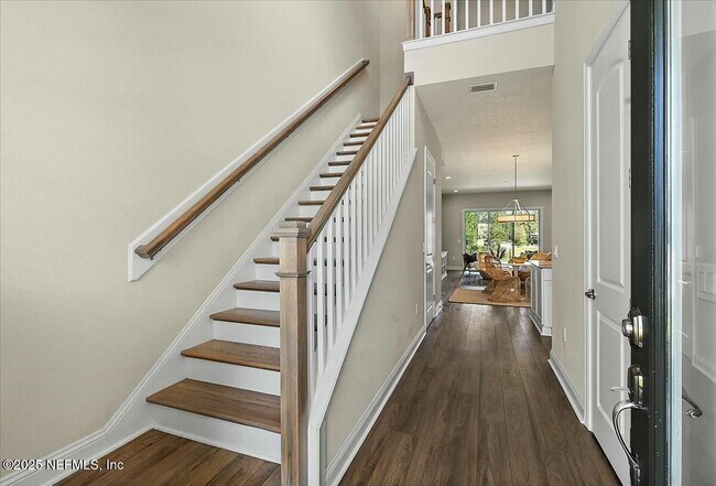 Building Photo - 143 Liberty Bell Rd