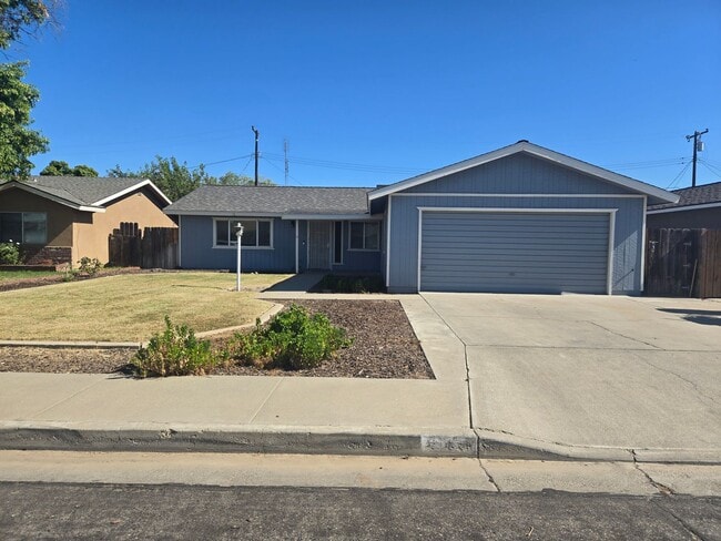 Primary Photo - 3 BR 2 BA Available Now