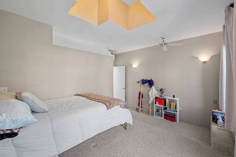 Building Photo - 1357 E St SE