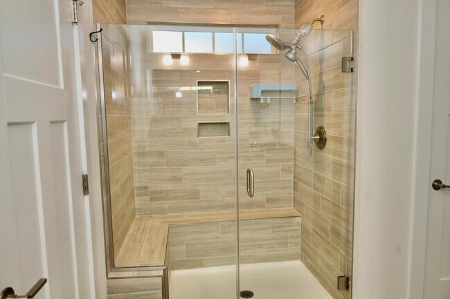 Building Photo - 5906 Sterlingworth Dr