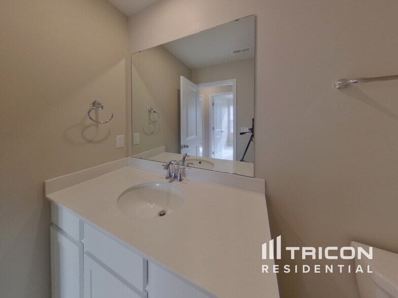 Building Photo - 1262 Kilead Ct