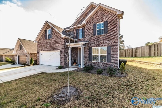 Building Photo - 108 Erskin Parcus Dr
