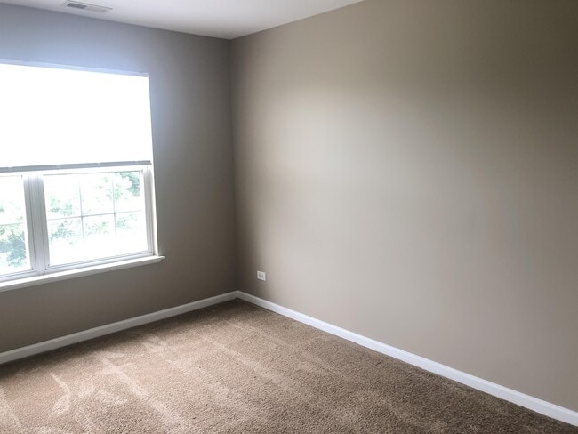 Building Photo - 754 Thornbury Ct