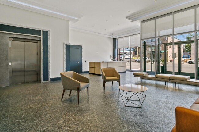 Building Photo - 6701 KENNEDY Blvd