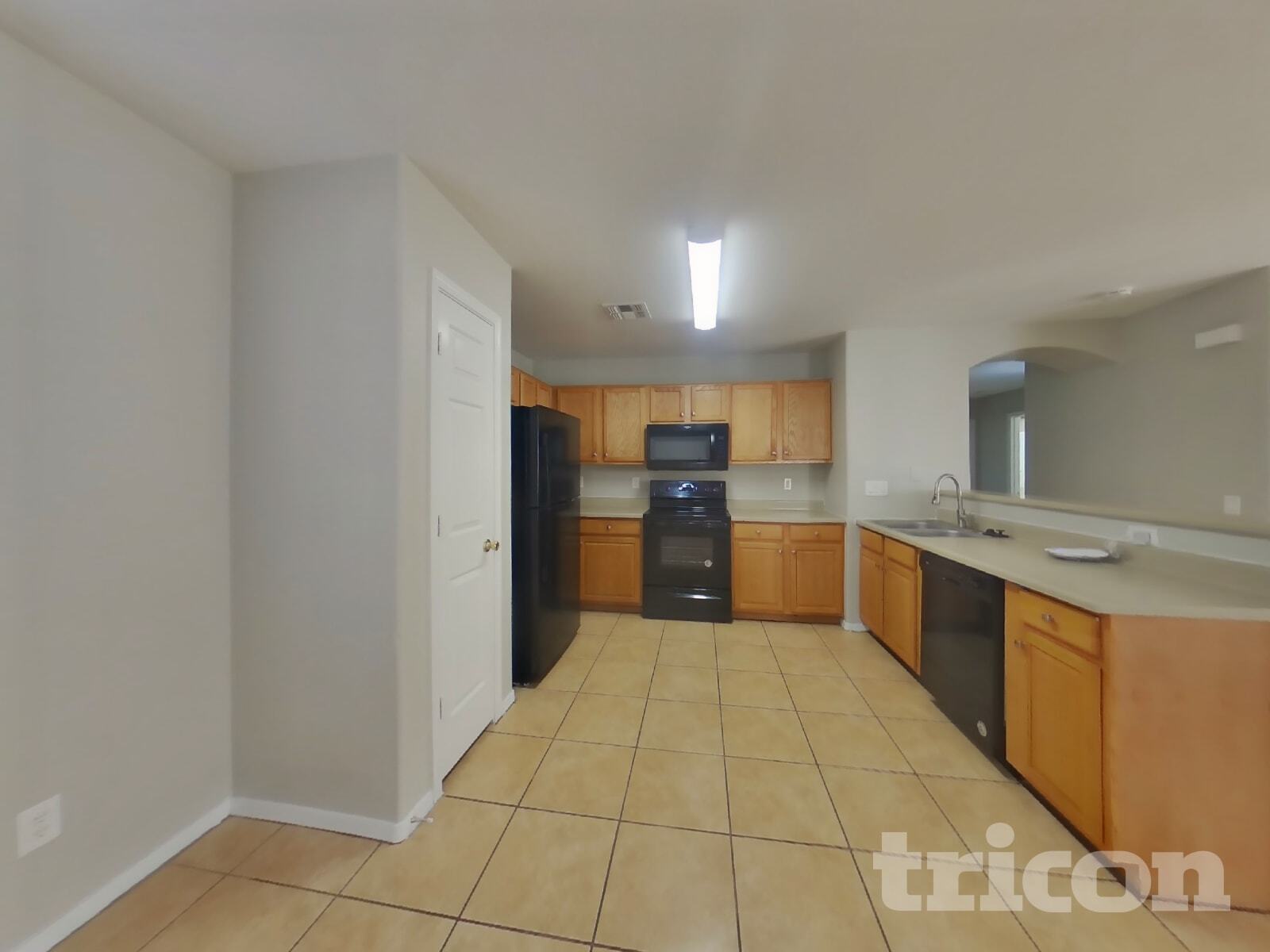 Building Photo - 8123 W Hammond Ln