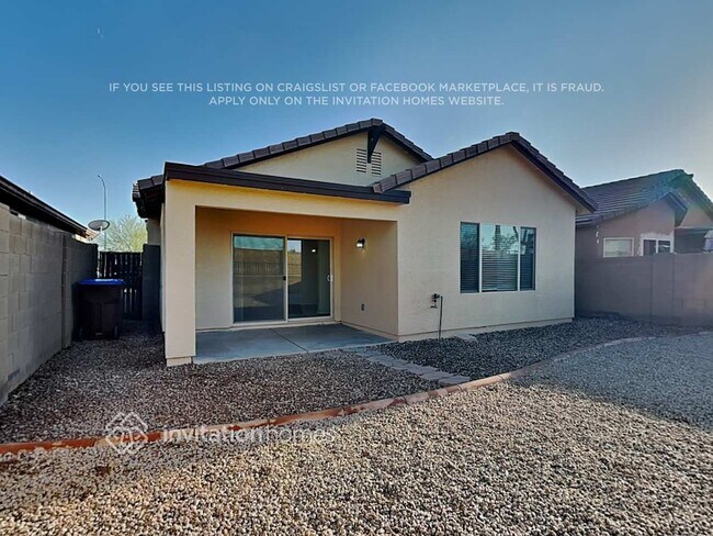 Building Photo - 10908 E Boston St