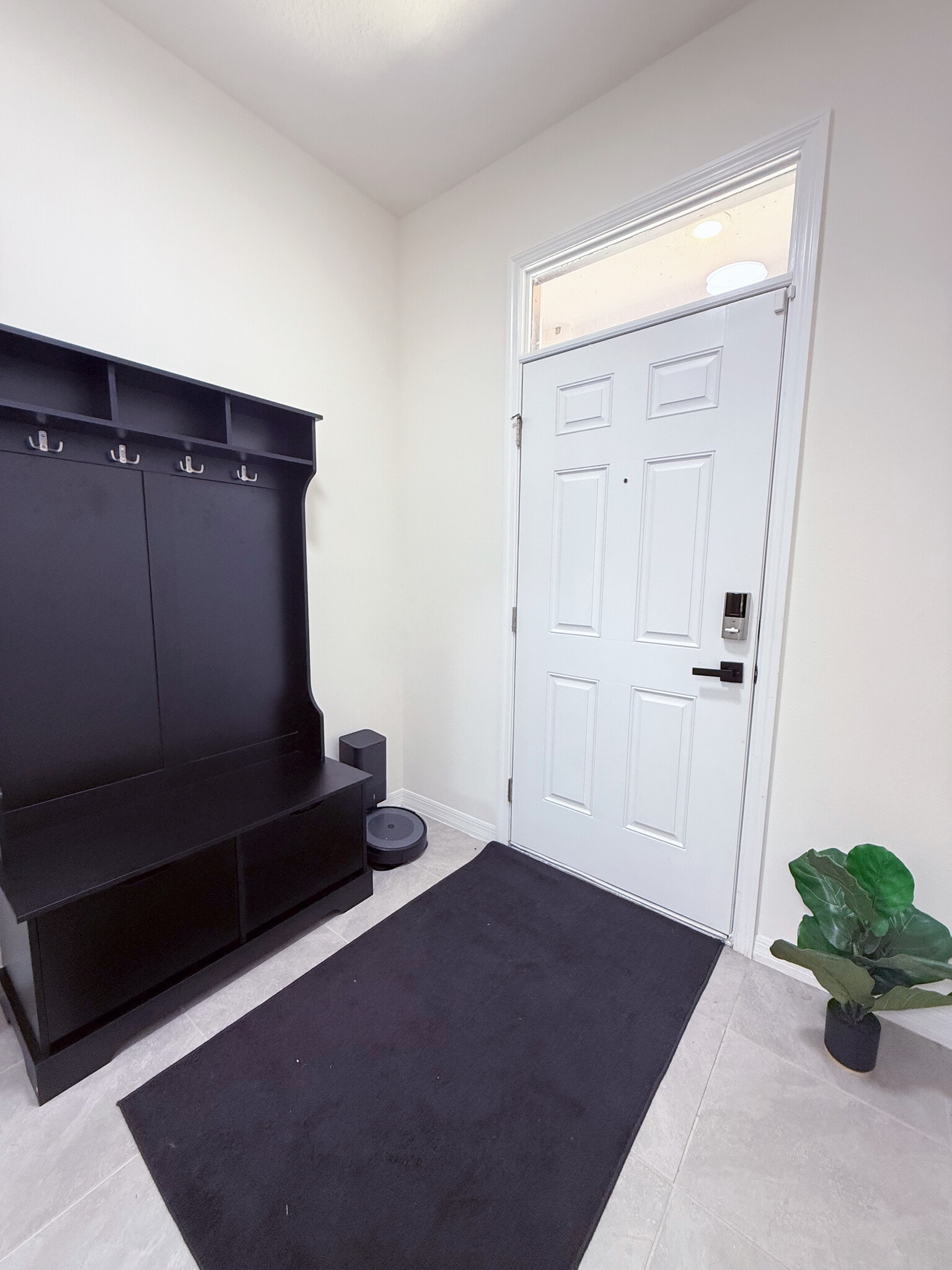 Mud Room - 17206 Amber Aspen Way