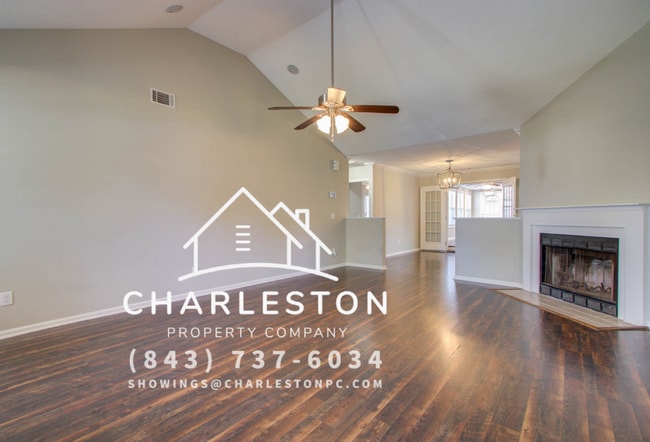 Building Photo - 156 Pecan Grove Ave