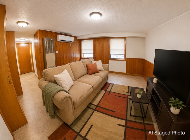 Building Photo - Pet-Friendly + Off-Street Parking + Washer & Dryer! Available August 8th!