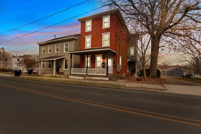 Primary Photo - 509 Market St
