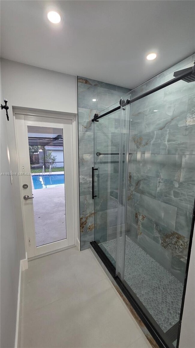 Building Photo - 10540 SW 125th St