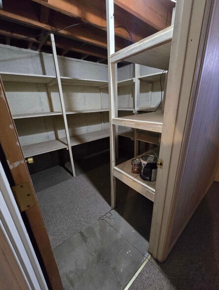 Building Photo - 4419 Sterling Ave