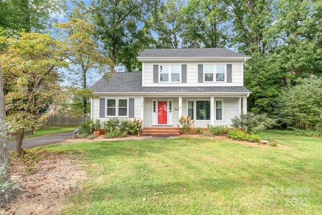 Building Photo - 5001 Vescova Ct