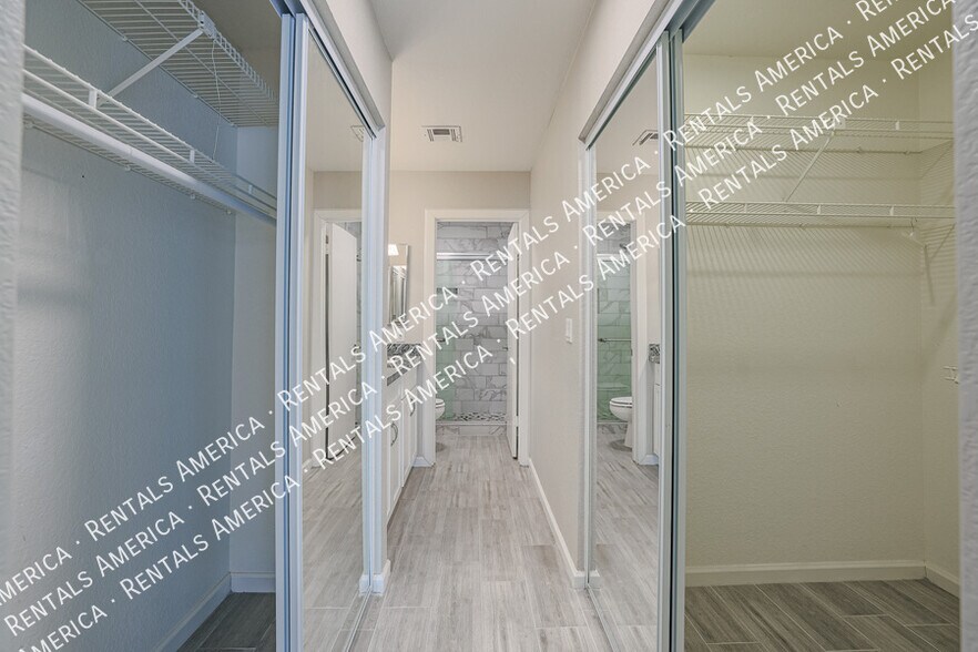 Building Photo - 18238 N 17th Way