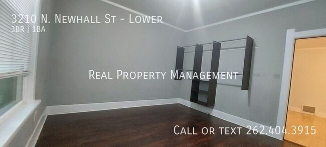 Building Photo - 3210 N Newhall St