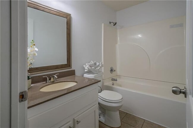 Building Photo - 2432 Avery Park Ct