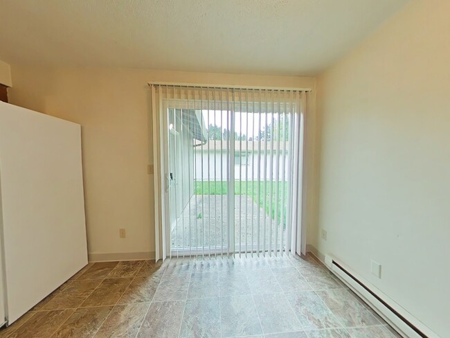 Building Photo - 3 Bedroom House ~ South Corvallis