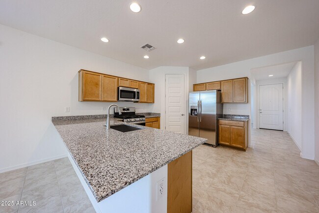 Building Photo - 8721 W Windsor Blvd