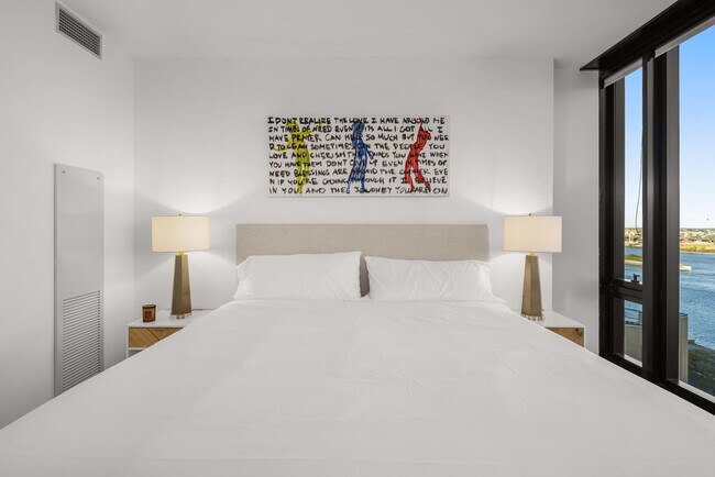 Building Photo - 685 1st Ave