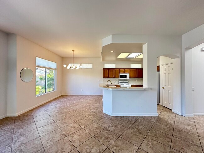 Building Photo - 78284 Rainbow Dr