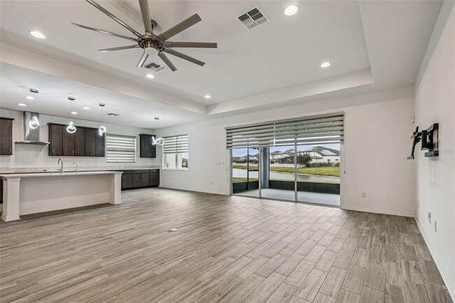 Building Photo - 10752 Green Harvest Dr.