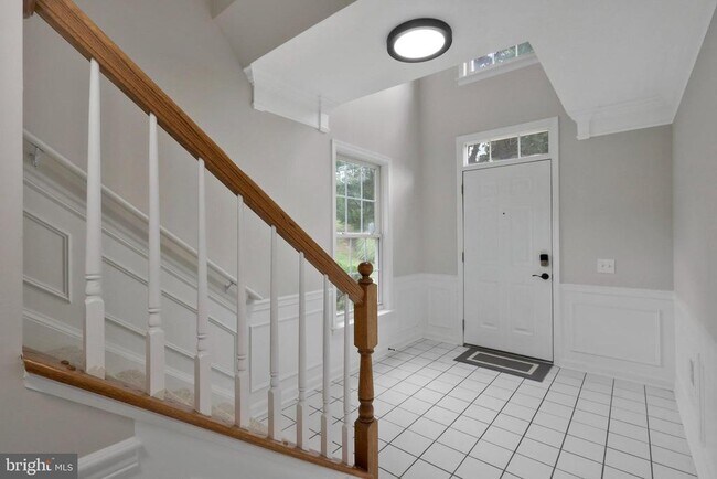 Building Photo - 5270 Kestrel Crossing Dr