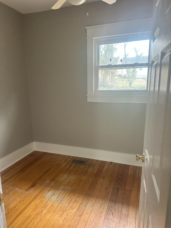 Building Photo - 3244 Ashland Ave