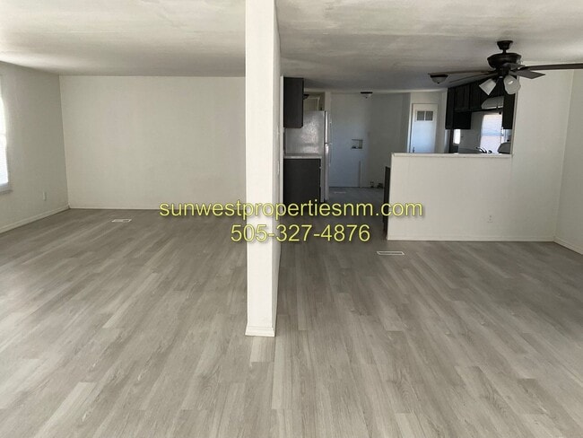 Building Photo - 3 Bedroom, 2 Bathroom Mobile Home