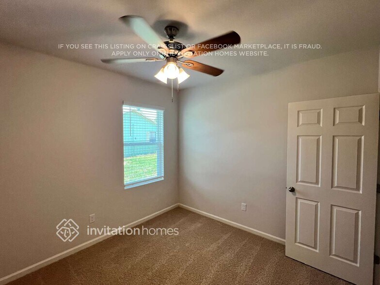 Building Photo - 2932 SW Port St Lucie Blvd