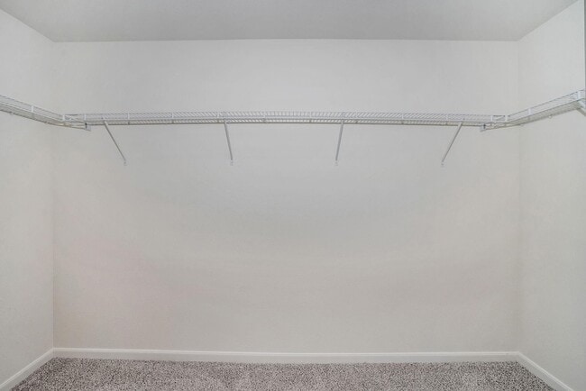 Building Photo - 1460 Sunkiss Dr