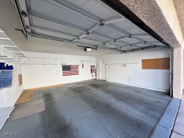 Building Photo - 1851 Hillpointe Rd