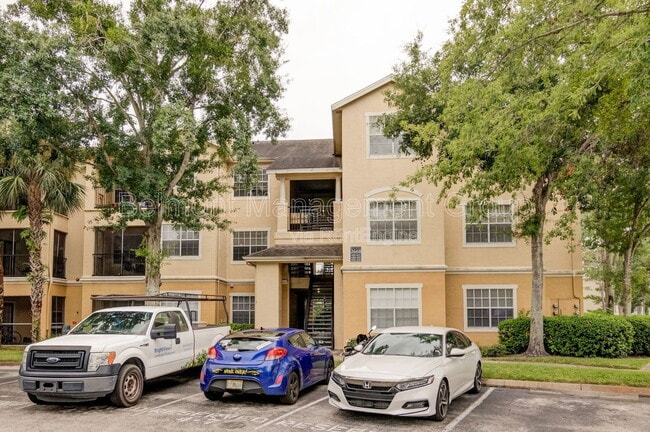 Building Photo - 2668 Robert Trent Jones Dr