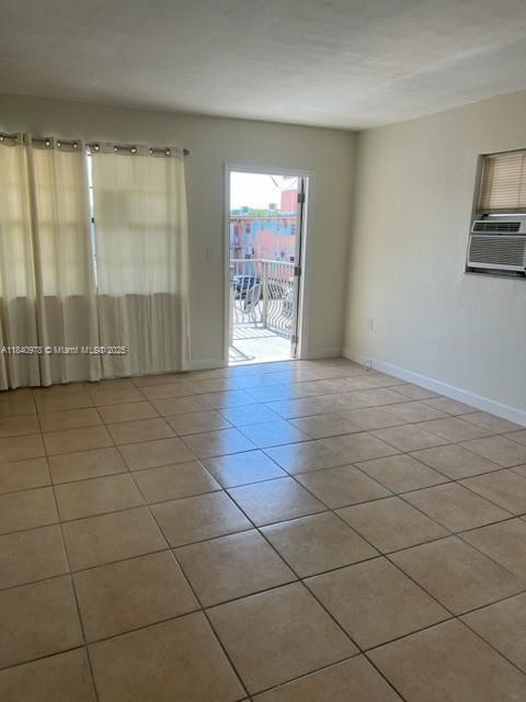 Building Photo - 4590 SW 67th Ave