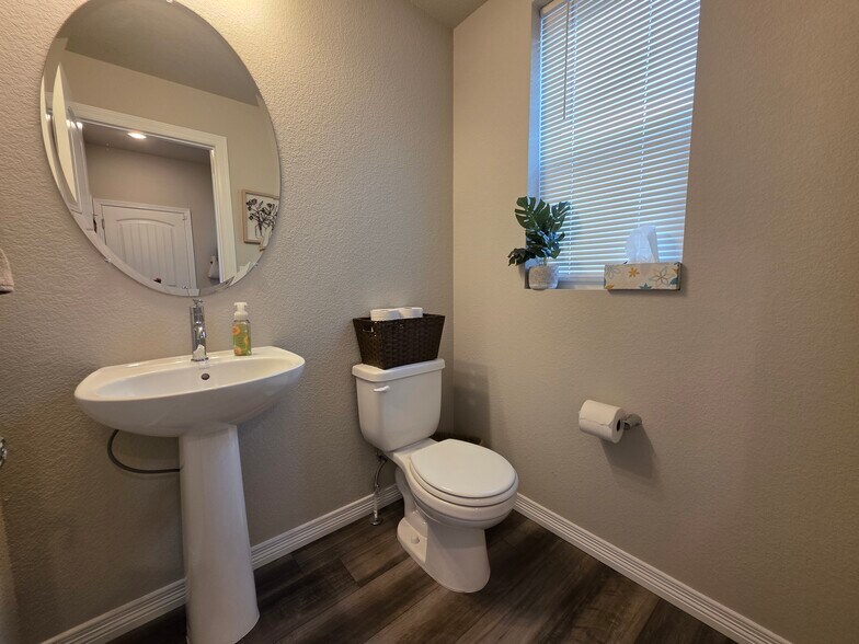 Building Photo - 11436 Piping Plover Pl