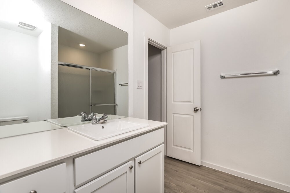 Building Photo - 3609 Knob Trl