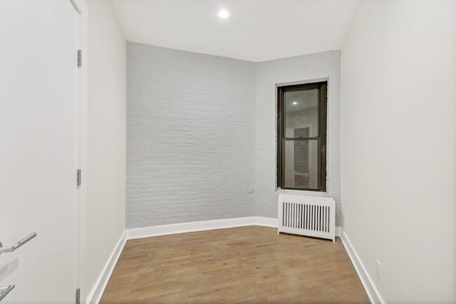 Floorplan - 220 East 95th Street