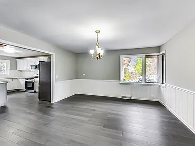 Building Photo - 18 Alexandra Dr