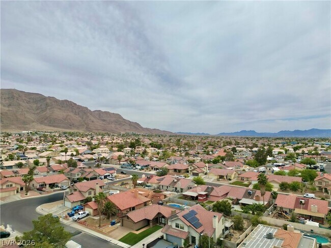 Building Photo - 6251 Desert Sun Dr