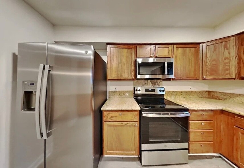 Building Photo - 10507 Mills Walk Dr